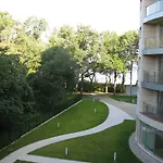 Apartman Diune & *