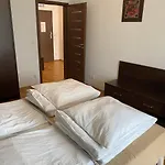 Apartman Diune & *