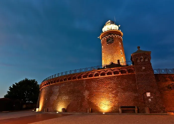 アパート Diune & コウォブジェク